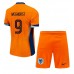 Maillot de foot Pays-Bas Wout Weghorst #9 Domicile vêtements enfant Europe 2024 Manches Courtes (+ pantalon court)